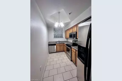 12505 McGregor Blvd #104B, Fort Myers, FL 33919 - Photo 5