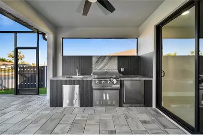 1425 NE 2nd St, Cape Coral, FL 33909 - Photo 37