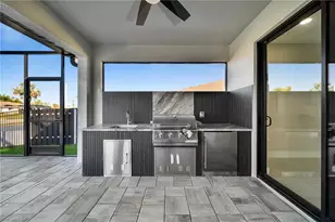 1425 NE 2nd St, Cape Coral, FL 33909 - Photo 37