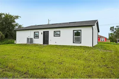 2516 38th St SW, Lehigh Acres, FL 33976 - Photo 19