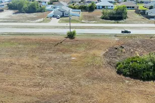 2843 Embers Pkwy W, Cape Coral, FL 33993 - Photo 3