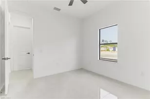 373-375 Lillon Ave S, Lehigh Acres, FL 33974 - Photo 15