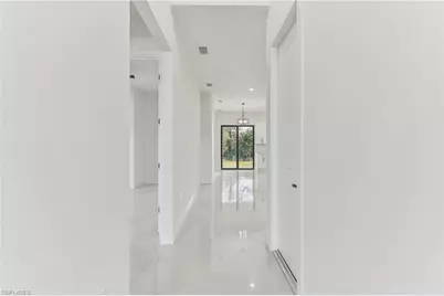 373A-373B Lillon Ave S, Lehigh Acres, FL 33974 - Photo 9