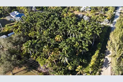 12434 Eagles Nest Dr, Bokeelia, FL 33922 - Photo 9