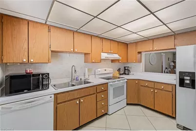 6907 Birdie Way, Fort Myers, FL 33919 - Photo 5