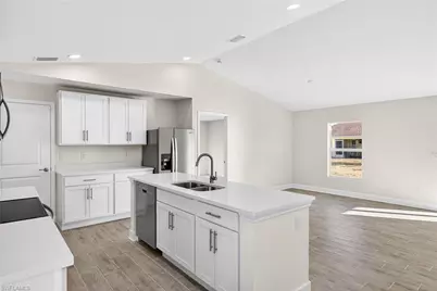 1110 NW 19th St, Cape Coral, FL 33993 - Photo 15