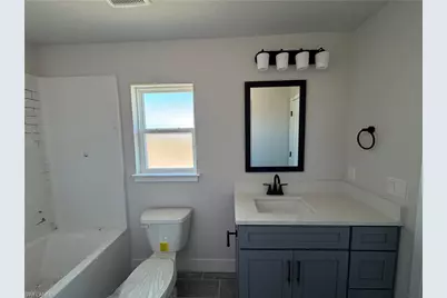 4112 NW 37th St, Cape Coral, FL 33993 - Photo 7