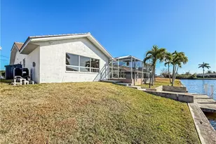 2030 SE 6th Ln, Cape Coral, FL 33990 - Photo 17