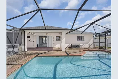 2206 SE 8th Pl, Cape Coral, FL 33990 - Photo 35