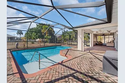 2206 SE 8th Pl, Cape Coral, FL 33990 - Photo 37