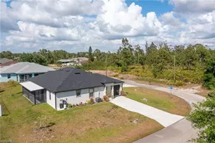 809 Agnes Ave, Lehigh Acres, FL 33971 - Photo 5