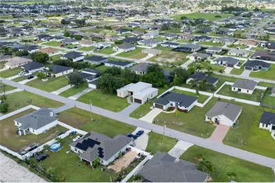 36 NW 12th Pl, Cape Coral, FL 33993 - Photo 29