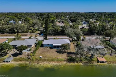 15690 Lake Candlewood Dr, Fort Myers, FL 33908 - Photo 3