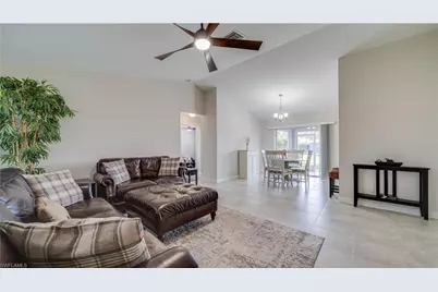 2411 SE 8th Pl, Cape Coral, FL 33990 - Photo 11