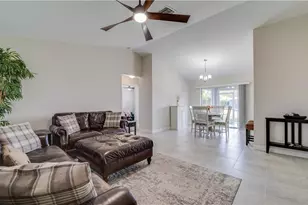 2411 SE 8th Pl, Cape Coral, FL 33990 - Photo 11