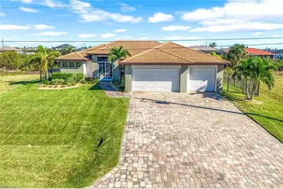 1221 NW 35th Ave, Cape Coral, FL 33993 - Photo 5