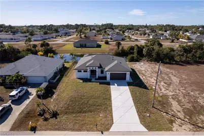 3318 NE 13th Pl, Cape Coral, FL 33909 - Photo 45