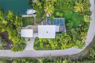 1450 Royal Poinciana Dr, Sanibel, FL 33957 - Photo 43