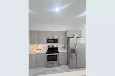 3804 40th St SW, Lehigh Acres, FL 33976 - Photo 3