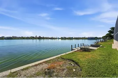 1120 SE 1st Ter, Cape Coral, FL 33990 - Photo 37