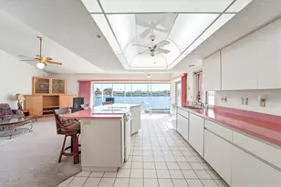 1120 SE 1st Terrace, Cape Coral, FL 33990 - Photo 9