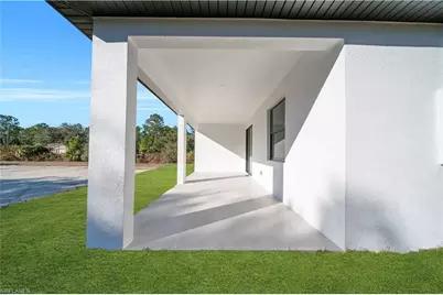 1923 Wellington Ave, Lehigh Acres, FL 33972 - Photo 35