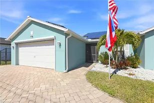 1901 SW 14th St, Cape Coral, FL 33991 - Photo 5