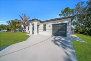 1816 Ridgemoor St, Lehigh Acres, FL 33972 - Photo 7