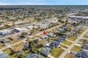 2122 SW Santa Barbara Pl, Cape Coral, FL 33991 - Photo 35