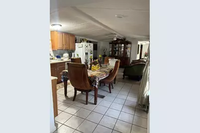 2202 Parkview Dr, Fort Myers, FL 33905 - Photo 11