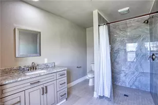 911 SW 3rd Ave, Cape Coral, FL 33991 - Photo 21