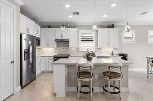 11842 Darcy Pl, Fort Myers, FL 33913 - Photo 5