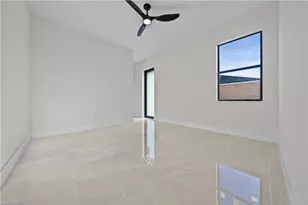 862 Nimitz Blvd, Lehigh Acres, FL 33974 - Photo 9