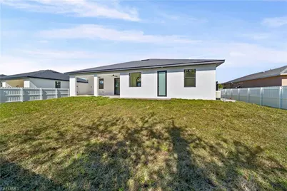 862 Nimitz Blvd, Lehigh Acres, FL 33974 - Photo 23