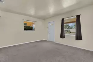 2124 E Gardenia Circle, North Fort Myers, FL 33917 - Photo 7