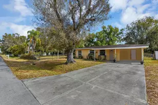 2124 E Gardenia Circle, North Fort Myers, FL 33917 - Photo 23