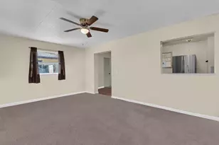 2124 E Gardenia Circle, North Fort Myers, FL 33917 - Photo 11