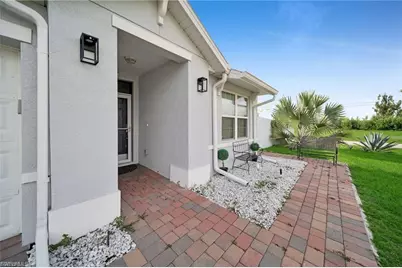2620 SW 3rd Pl, Cape Coral, FL 33914 - Photo 1