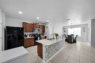 2620 SW 3rd Pl, Cape Coral, FL 33914 - Photo 13