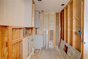 1280 Sunrise Dr, North Fort Myers, FL 33917 - Photo 23