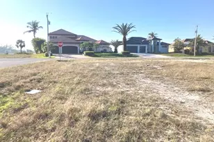 2700 NW 45th Ave, Cape Coral, FL 33993 - Photo 5