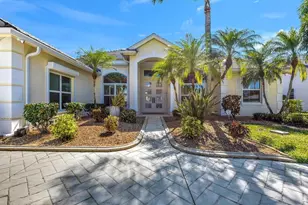 802 SW 56th St, Cape Coral, FL 33914 - Photo 5