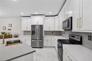 630 SW 11th Pl, Cape Coral, FL 33991 - Photo 11