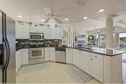 1624 Beach Pkwy #102, Cape Coral, FL 33904 - Photo 13