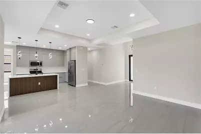 545 Chalet Ave S, Lehigh Acres, FL 33974 - Photo 9