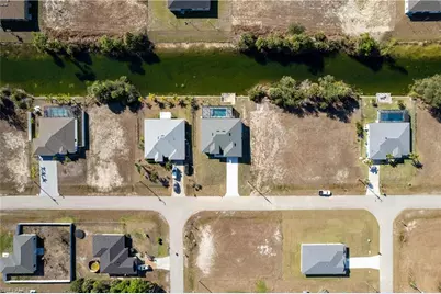 3318 NE 13th Pl, Cape Coral, FL 33909 - Photo 43