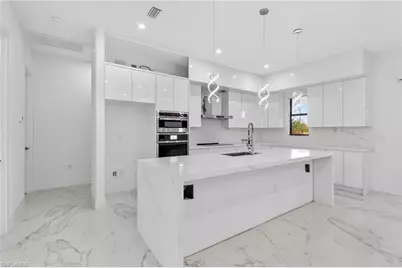 4107 16th St SW, Lehigh Acres, FL 33976 - Photo 9