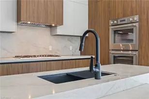 432 Burnt Store Rd S, Cape Coral, FL 33991 - Photo 17