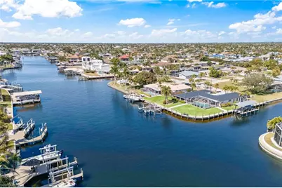 5374 Cobalt Ct, Cape Coral, FL 33904 - Photo 9