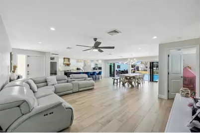 20580 Park Pl, Estero, FL 33928 - Photo 9